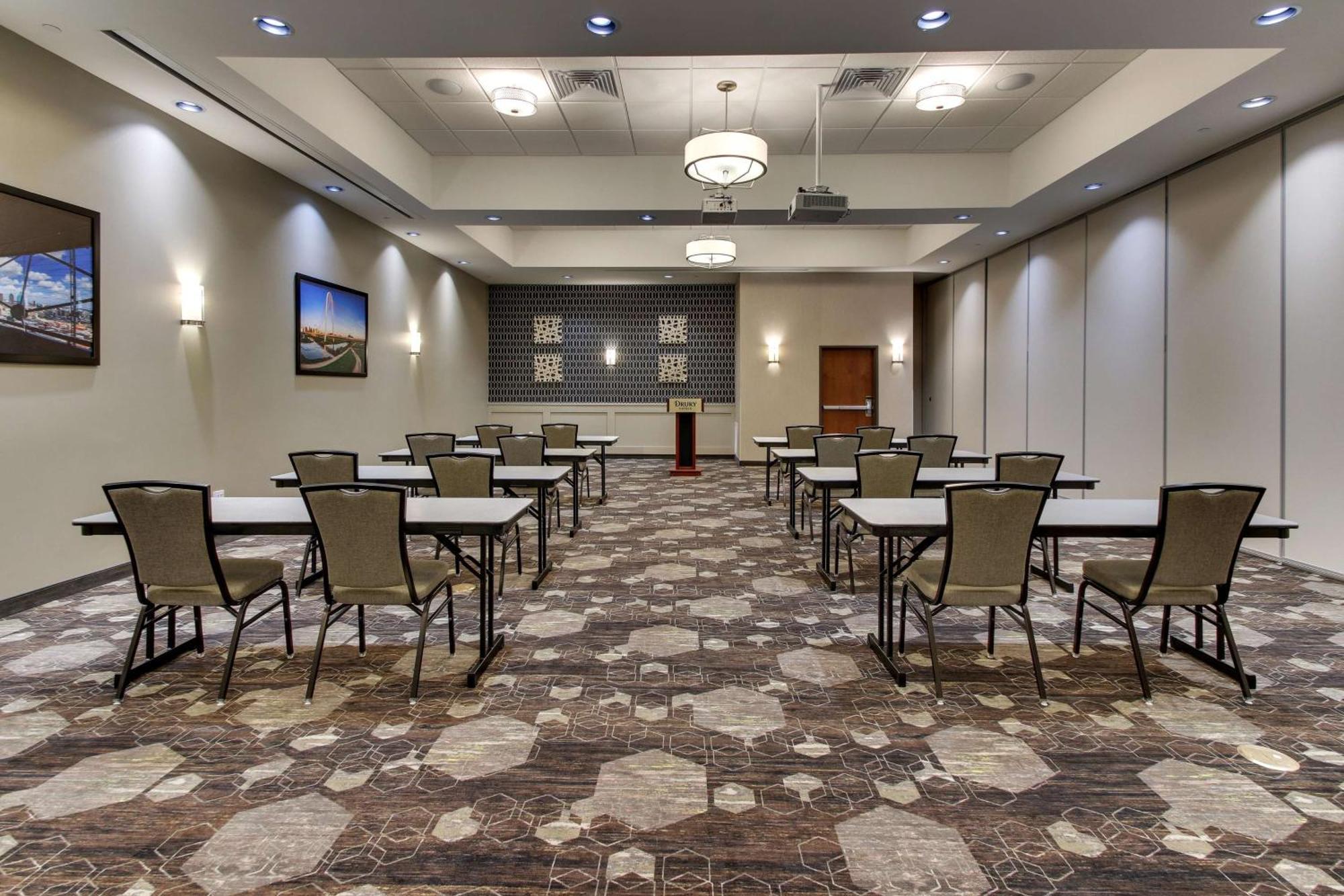 Drury Plaza Hotel Dallas Richardson Bagian luar foto