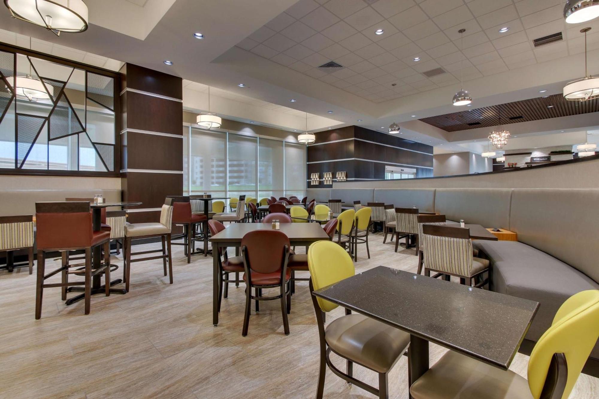 Drury Plaza Hotel Dallas Richardson Bagian luar foto