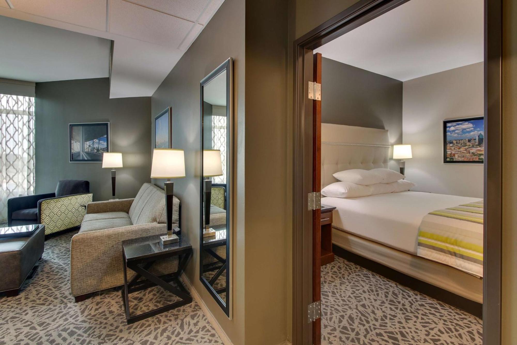 Drury Plaza Hotel Dallas Richardson Bagian luar foto