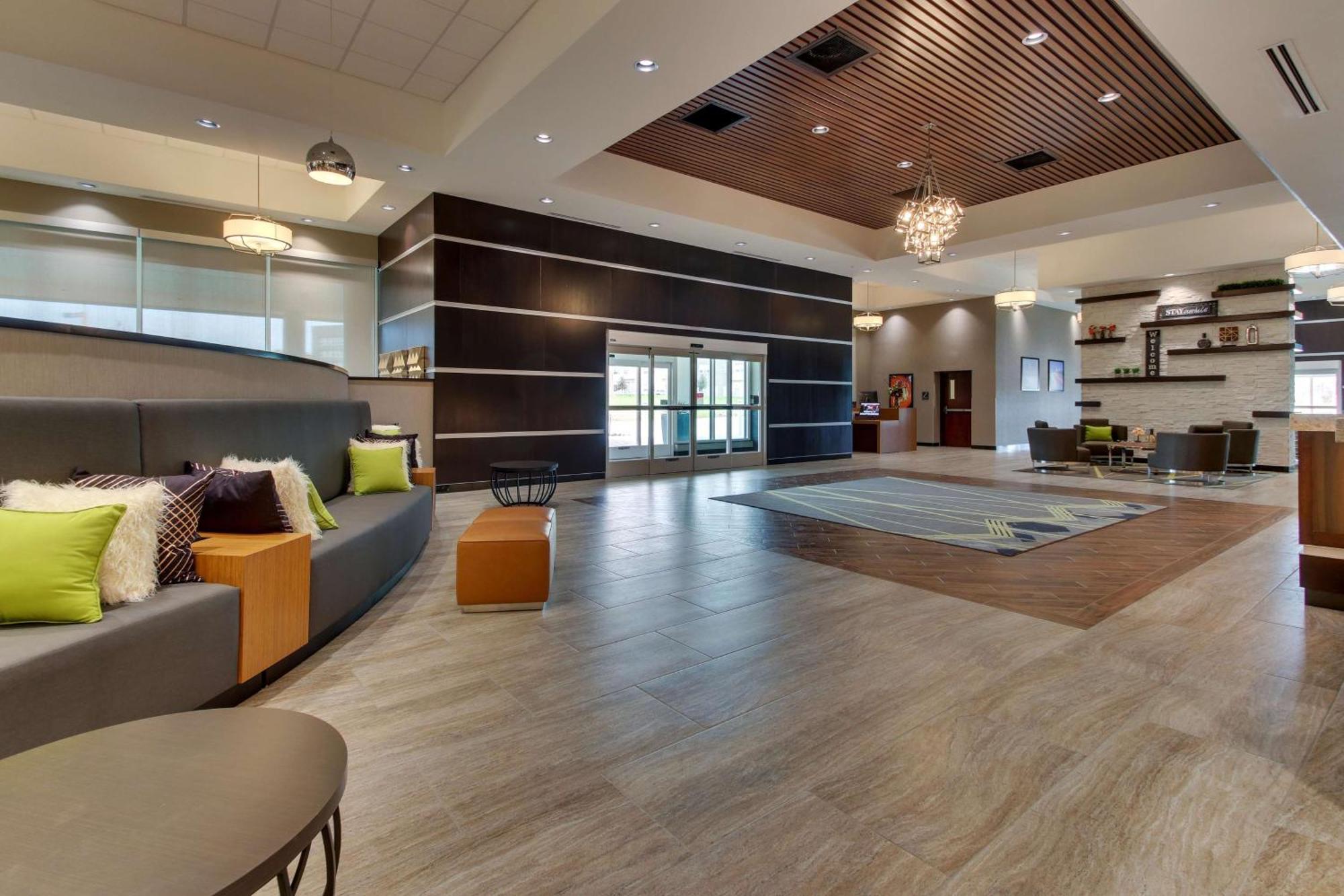 Drury Plaza Hotel Dallas Richardson Bagian luar foto
